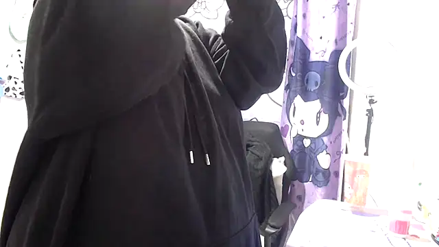 lussyevans24 online show from 11/07/25, 06:02