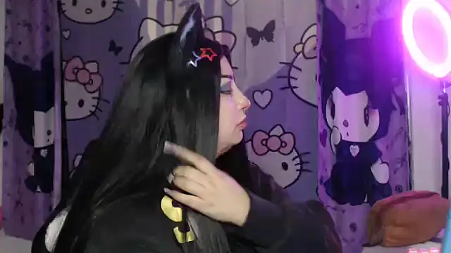 lussyevans24 online show from 11/10/25, 07:07