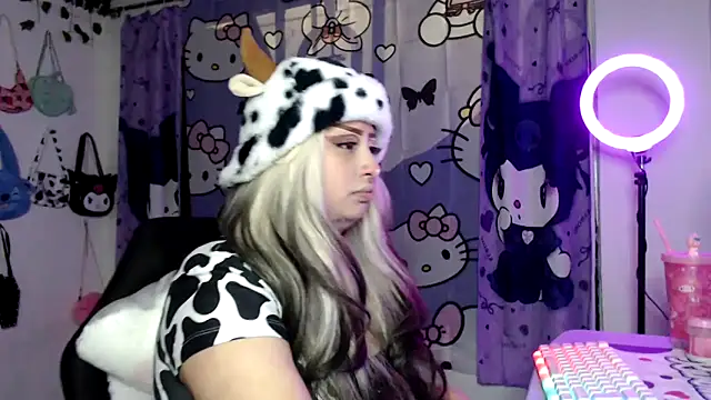 lussyevans24 online show from 11/12/25, 04:57