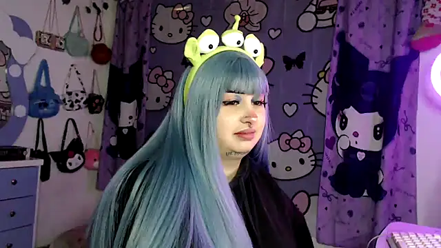 lussyevans24 online show from 02/03/26, 05:16