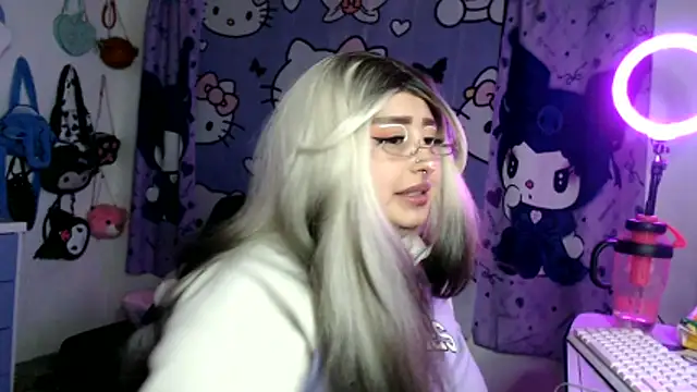 lussyevans24 online show from 05/16/26, 10:36