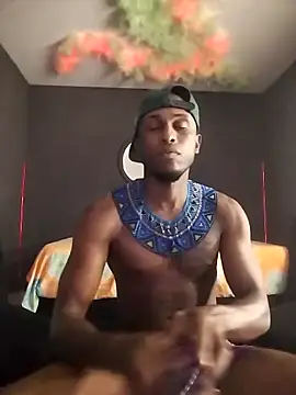 Snapshot of Ostinsanto chatting on 11/25/25, 06:46 Ostinsanto online show from 11/25/25, 06:46