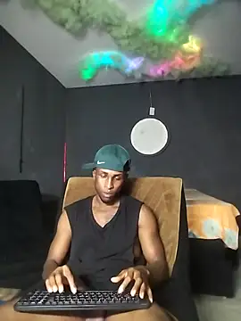 Snapshot of Ostinsanto chatting on 11/27/25, 01:51 Ostinsanto online show from 11/27/25, 01:51