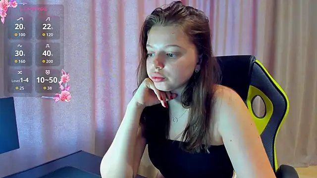 Snapshot of Nicky_Rosee chatting on 07/03/26, 01:12 Nicky Rosee online show from 07/03/26, 01:12