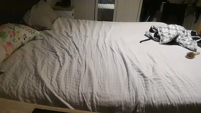 margotgra82 online show from 12/12/24, 05:59