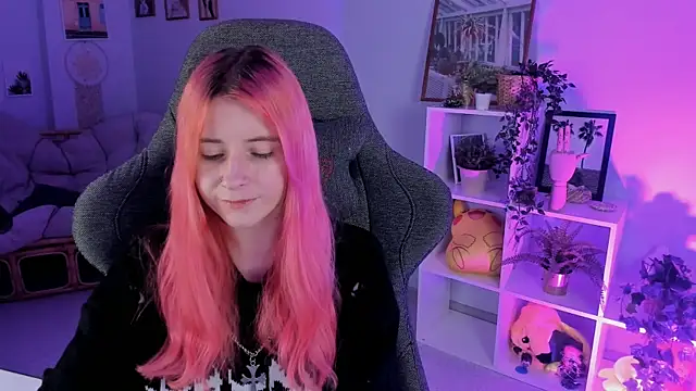 LexiWenford online show from 12/29/24, 08:44