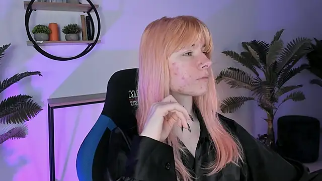 LexiWenford online show from 03/03/25, 02:36