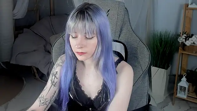 LexiWenford online show from 12/19/25, 12:34