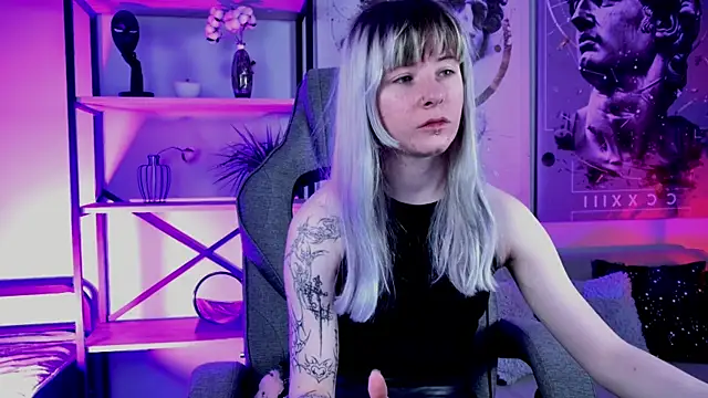 LexiWenford online show from 04/06/26, 02:53