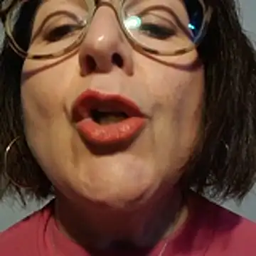 Viola8p online show from 11/08/25, 03:45