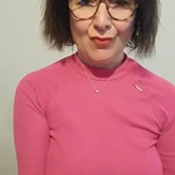 Viola8p online show from 11/17/25, 01:50