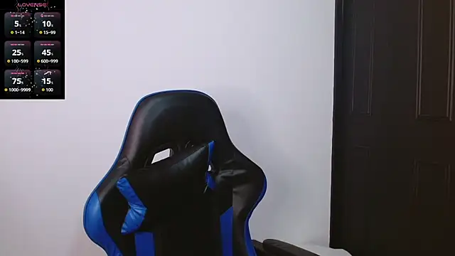 alexaa08 online show from 12/17/25, 11:38