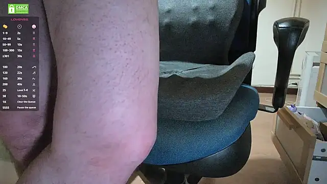 Papi Loveclits online show from 04/29/26, 09:10