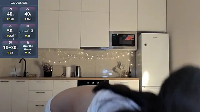 fairy di online show from 12/24/24, 09:44