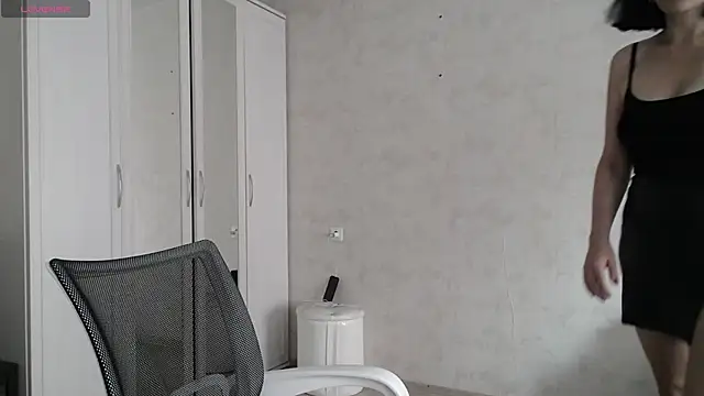 Devil Goddess online show from 09/14/25, 02:27