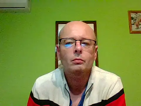 Tiger202441 online show from 10/17/25, 08:44