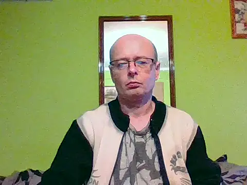 Tiger202441 online show from 03/15/26, 07:09