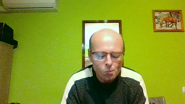 Tiger202441 online show from 04/17/26, 10:24