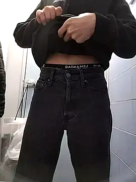 Dennis 2024 online show from 12/04/25, 06:01