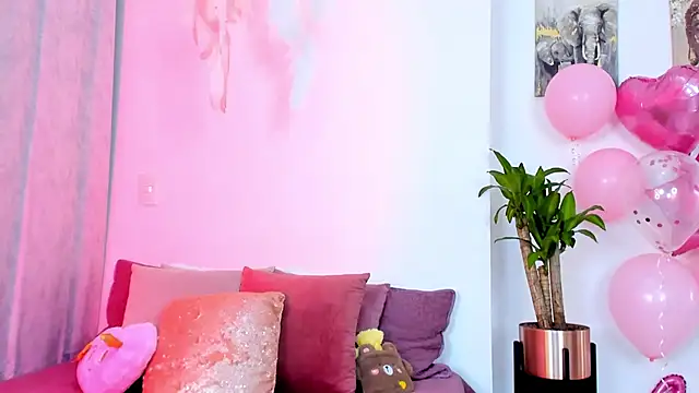 StormiRusso online show from 02/03/25, 02:36