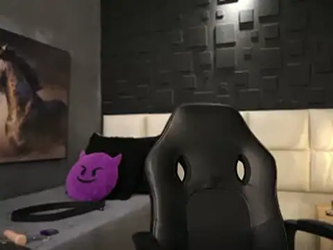 DannSaenz online show from 02/18/25, 05:31