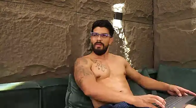 DannSaenz online show from 03/05/25, 05:50