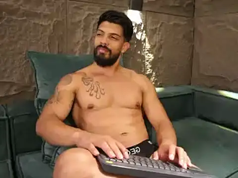 DannSaenz online show from 03/13/25, 04:12