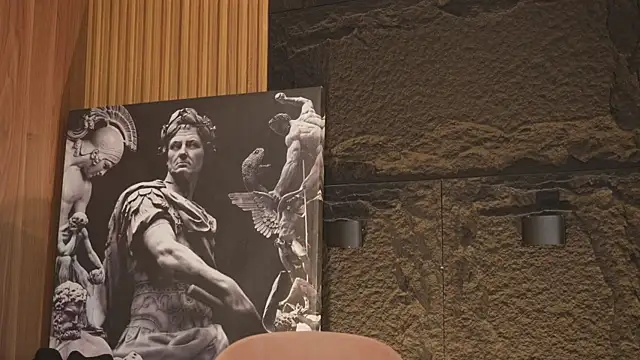 DannSaenz online show from 10/01/25, 01:50