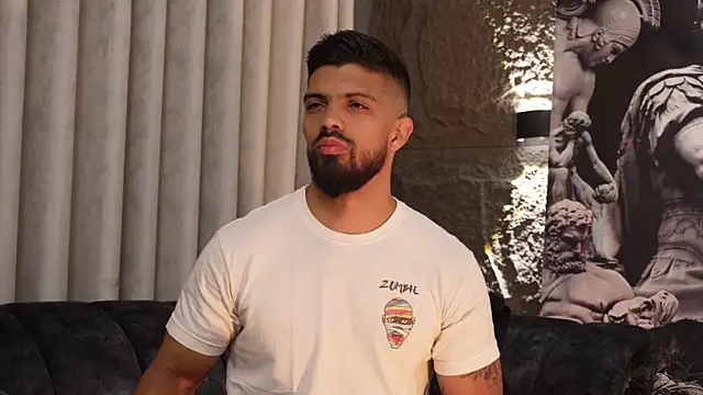 DannSaenz online show from 11/07/25, 11:21