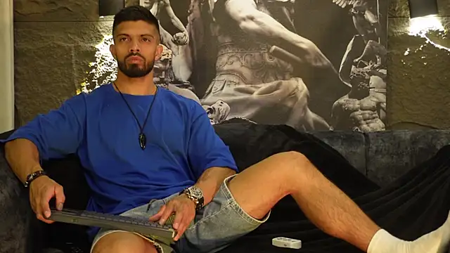 DannSaenz online show from 11/29/25, 09:18