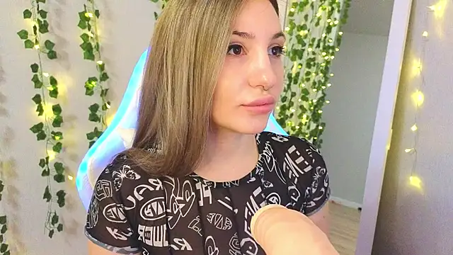 Kurama Katana online show from 12/22/24, 08:47