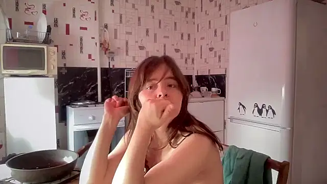 Snapshot of Diamond_Tyler chatting on 06/02/26, 04:03 Diamond Tyler online show from 06/02/26, 04:03