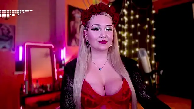 AllisonBlack  online show from 12/16/24, 10:03