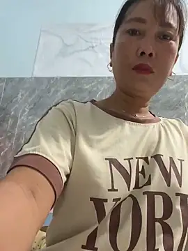 Linaannn online show from 11/07/25, 11:38