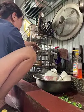 Linaannn online show from 03/04/26, 02:28