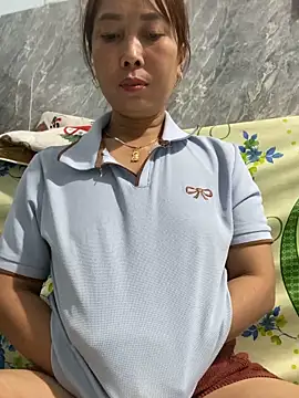 Linaannn online show from 03/11/26, 12:11