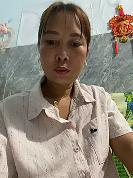 Linaannn online show from 03/29/26, 11:27