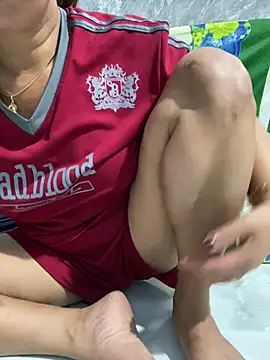 Linaannn online show from 04/11/26, 07:45