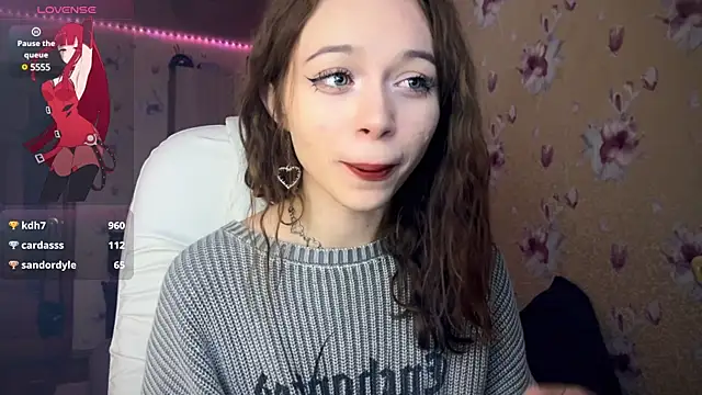  SofiaBrown online show from 12/24/24, 08:27