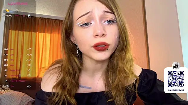 Snapshot of _SofiaBrown chatting on 04/25/26, 01:41 SofiaBrown online show from 04/25/26, 01:41