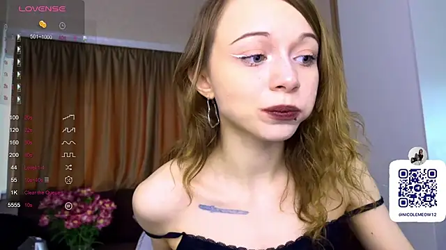 Snapshot of _SofiaBrown chatting on 05/01/26, 01:37 SofiaBrown online show from 05/01/26, 01:37