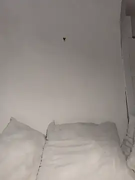 gymyagirlll online show from 10/25/25, 03:14