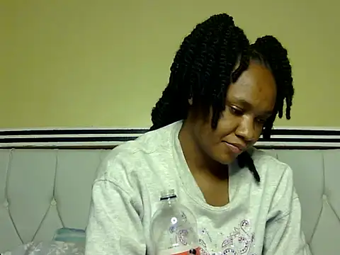 Snapshot of Jay_Vee chatting on 11/19/25, 09:26 Jay Vee online show from 11/19/25, 09:26