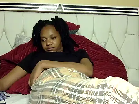 Snapshot of Jay_Vee chatting on 11/25/25, 10:54 Jay Vee online show from 11/25/25, 10:54