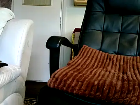 MrStraightDik online show from 02/10/25, 02:05