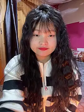 Snapshot of Anges893 chatting on 12/06/24, 06:04 Anges893 online show from 12/06/24, 06:04