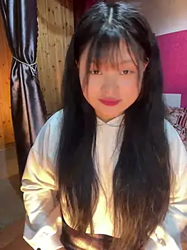 Snapshot of Anges893 chatting on 12/14/24, 06:02 Anges893 online show from 12/14/24, 06:02