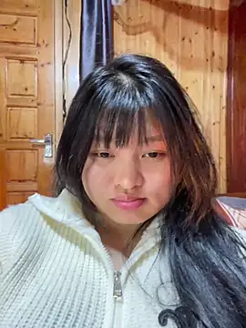 Snapshot of Anges893 chatting on 12/28/24, 12:56 Anges893 online show from 12/28/24, 12:56