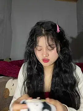 Snapshot of Anges893 chatting on 03/16/25, 03:36 Anges893 online show from 03/16/25, 03:36