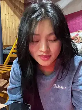 Snapshot of Anges893 chatting on 03/18/25, 08:03 Anges893 online show from 03/18/25, 08:03